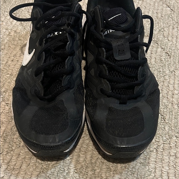 Nike Air Max Genome Black and White Shoes - Picture 3 of 14